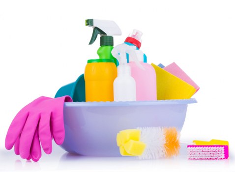 Professional cleaning of heavy curtains and drapes in East London