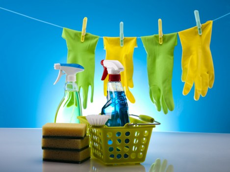 Commercial move in cleaning for a workspace in E9